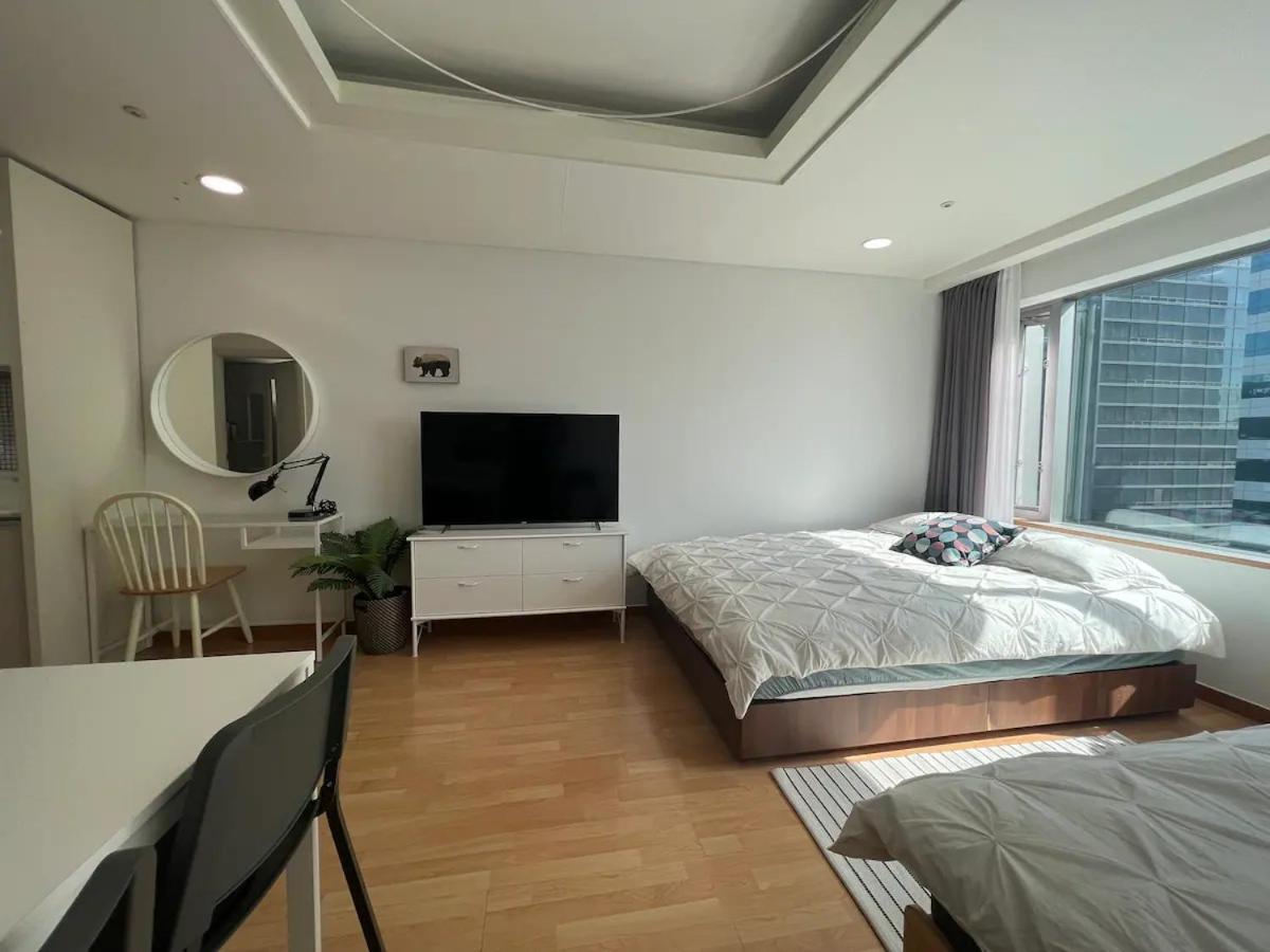 Hongdae Urban Oasis Guest house *